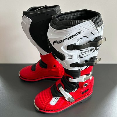 Forma TERRAIN TX boots RED/WHITE FORC350-1098 RED/WHIТE 41 фото