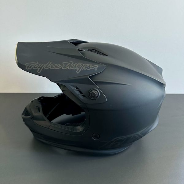 TLD GP Helmet [Mono Black] 103490001 фото
